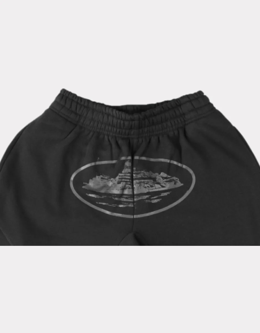 Corteiz-Alcatraz-Shorts-Triple-Black-1 Corteiz-Alcatraz-Shorts-Triple-Black-1